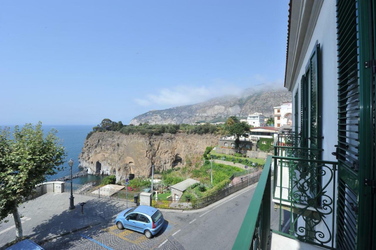 Mavi Apartments Piano di Sorrento Luaran gambar