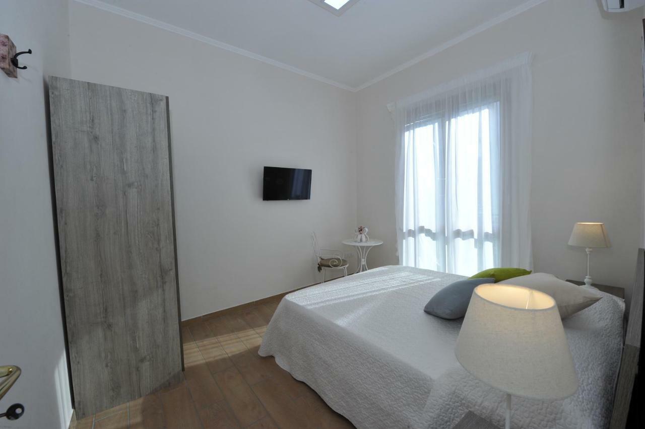 Mavi Apartments Piano di Sorrento Luaran gambar